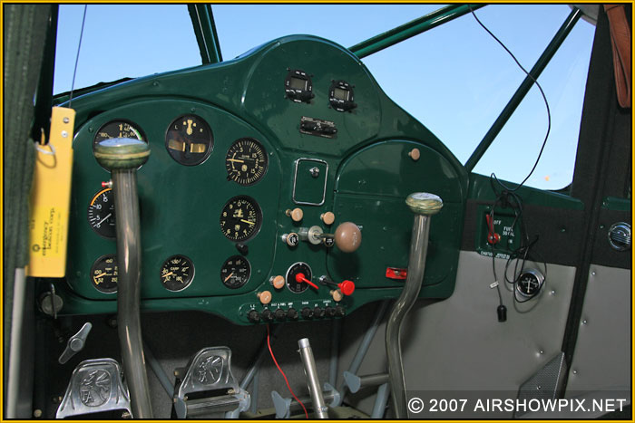 QM8F3355